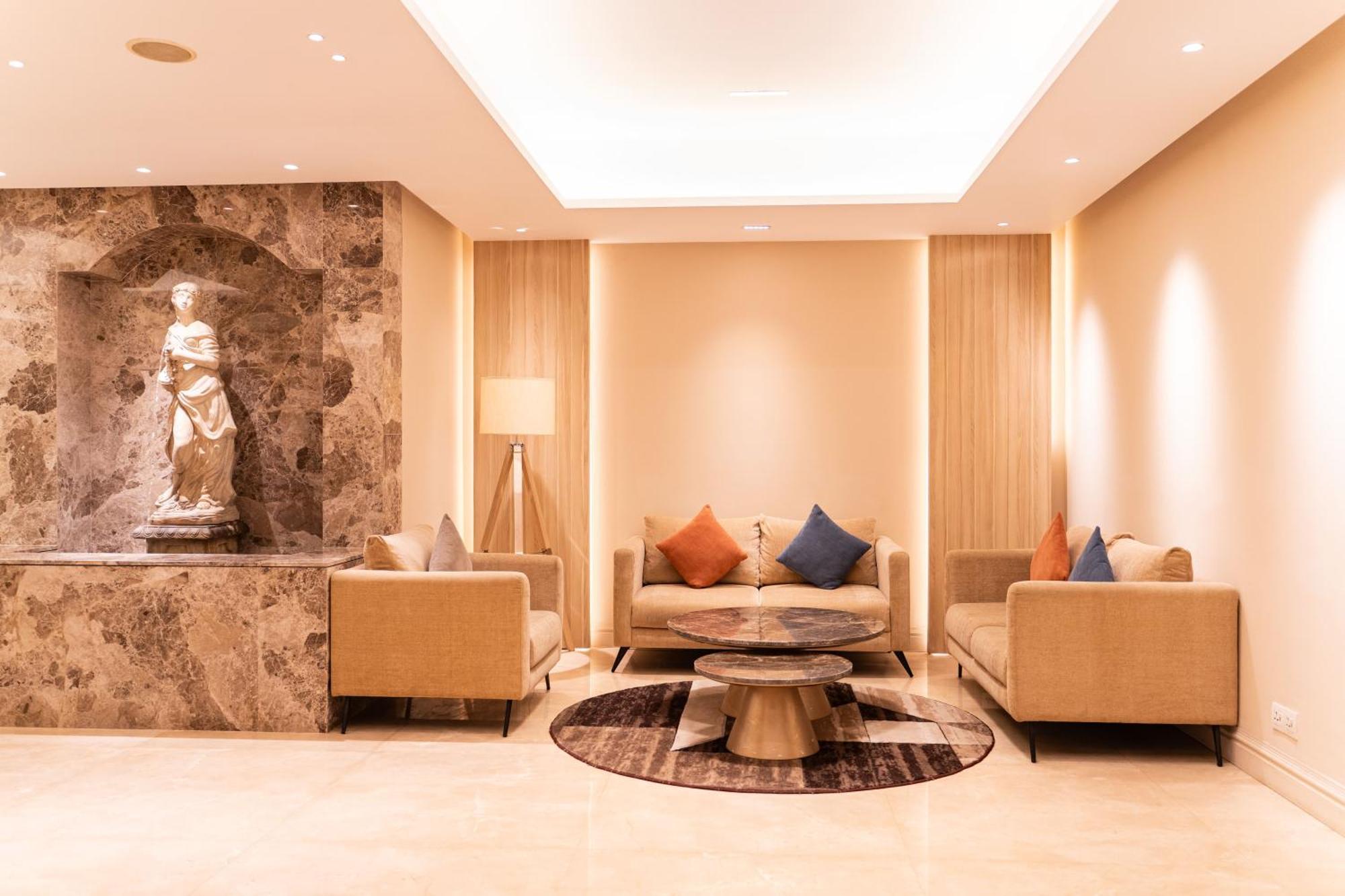 Royal Park Residence Hotel Dhaka Exterior photo