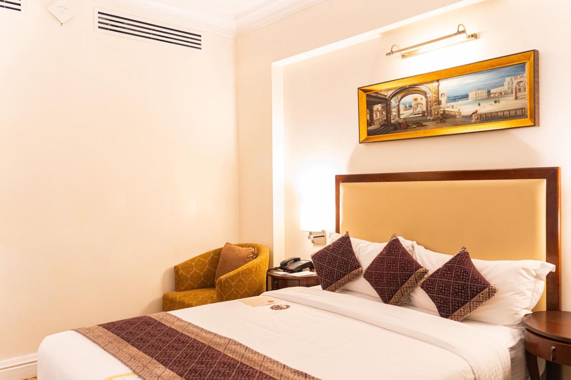 Royal Park Residence Hotel Dhaka Exterior photo